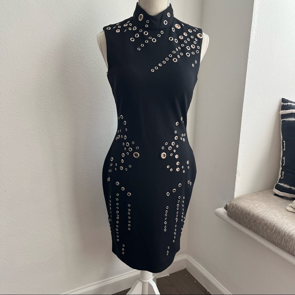 NWT Jovani Black Sleeveless Mock-Neck Shift Dress